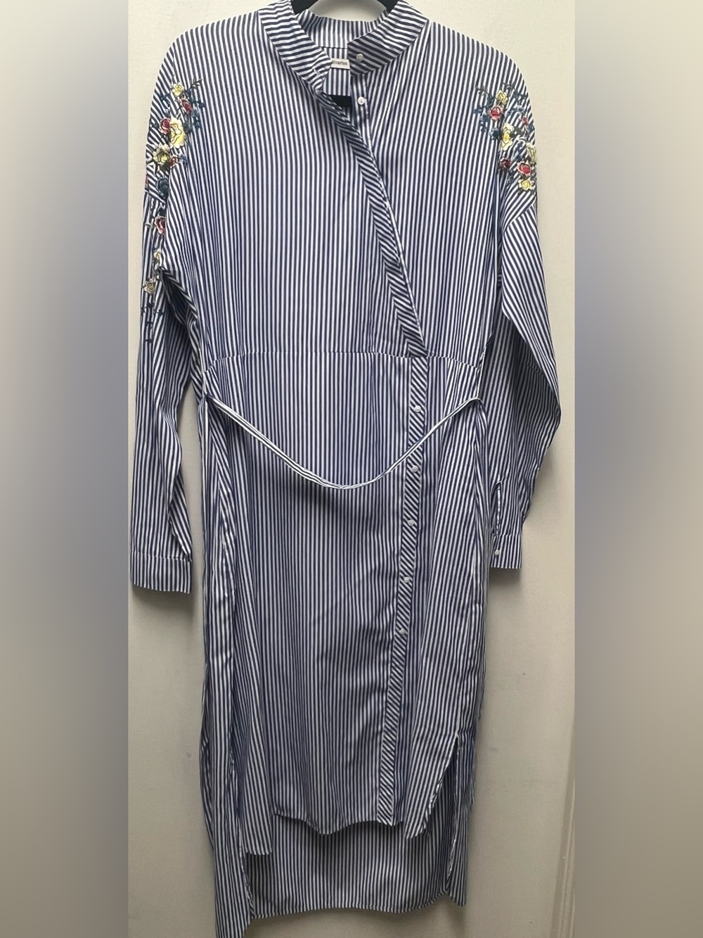 Stradivarius blue striped shirt dress featuring colorful floral on the shoulder